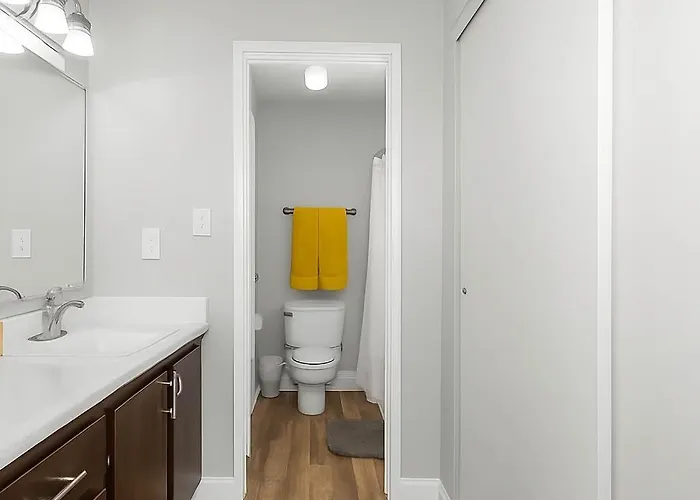 Cozy 2br Near Asu Pool Grill Pet Frndly Parking Tempe